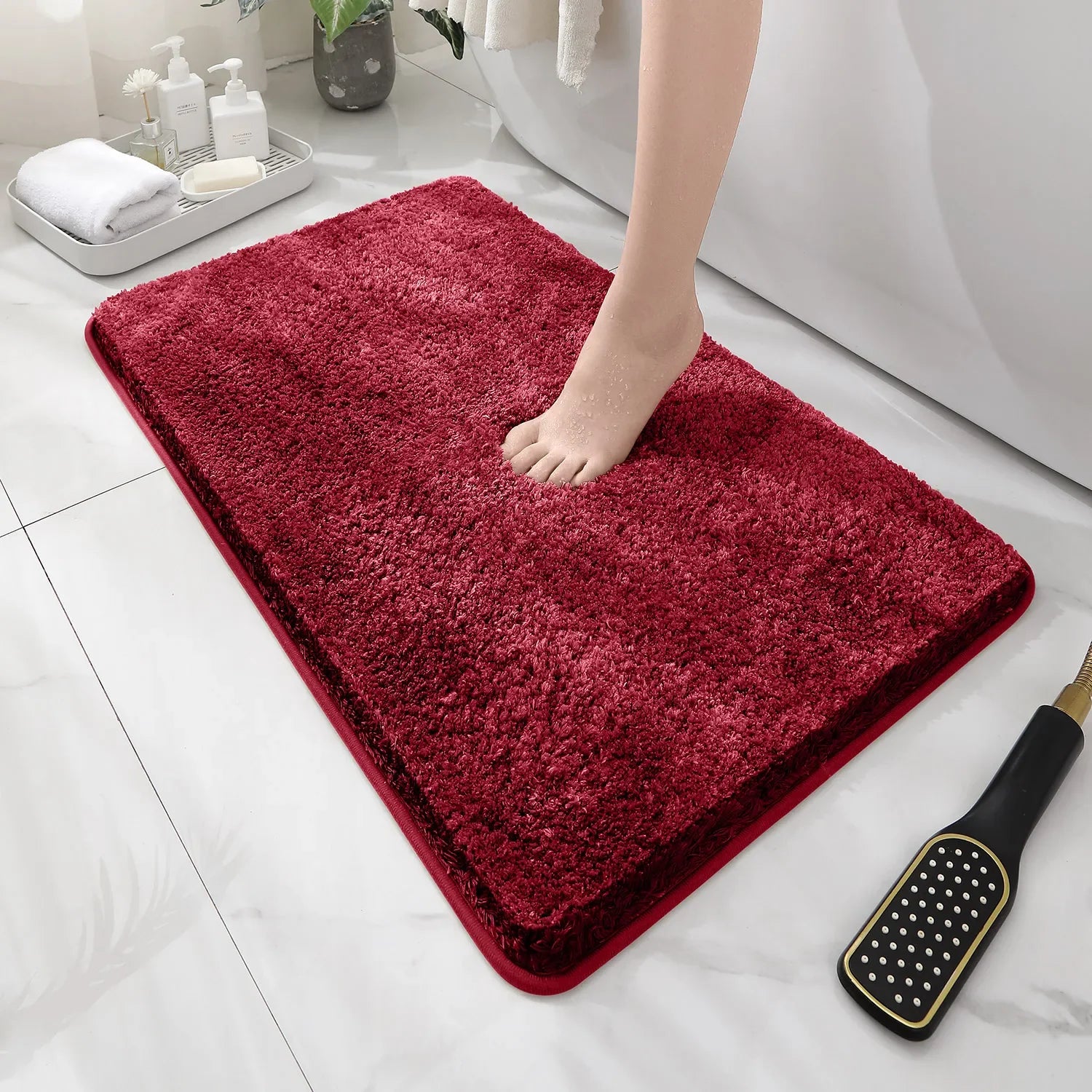 Rounded and thickened bathroom floor mat, bathtub absorbent mat, plush material, anti slip foot mat, entrance door mat, bathroom