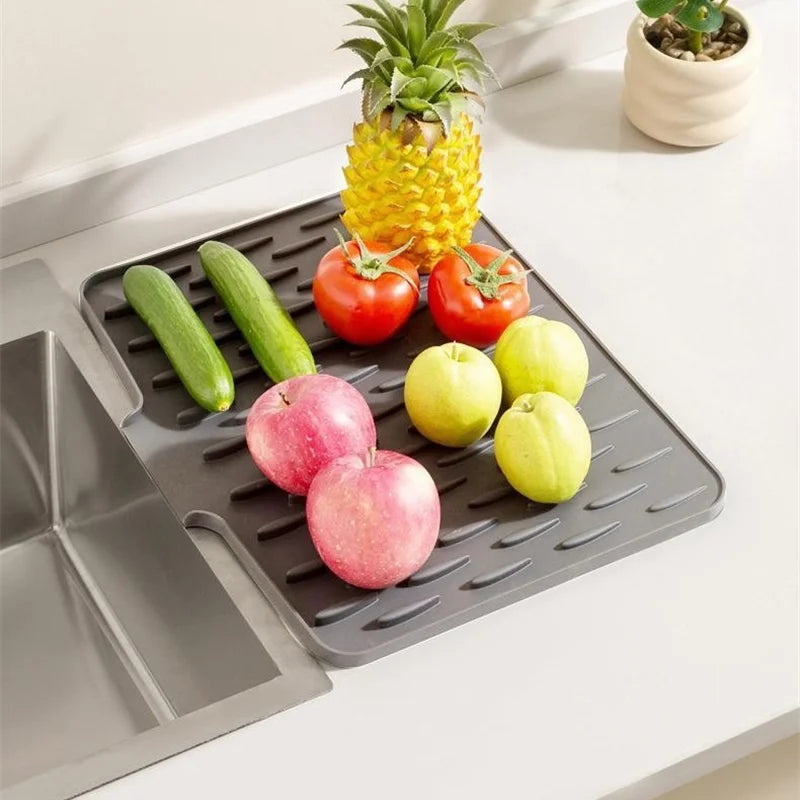 Silicone Dish Drying Mat for Kitchen – Non-Slip Sloped Drain Mat, Heat-Resistant Pot Pad & Fruit Drain Mat (32x40cm)