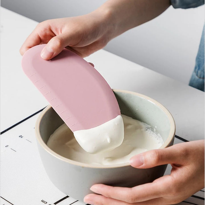Silicone Dough Scraper Cutter Multifunctional Dough Cutting with Scale Pastry Cream Spatula Cake Decoration Tool Baking Tool