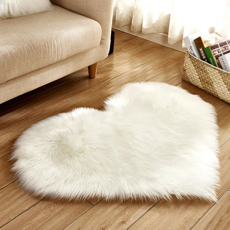 Heart Shaped Faux Fur Rug Bedroom Fluffy Shaggy Area Rugs Sheepskin Fuzzy Rug Carpets Throw Shag Rug Sofa Decor Floor Mat Plush