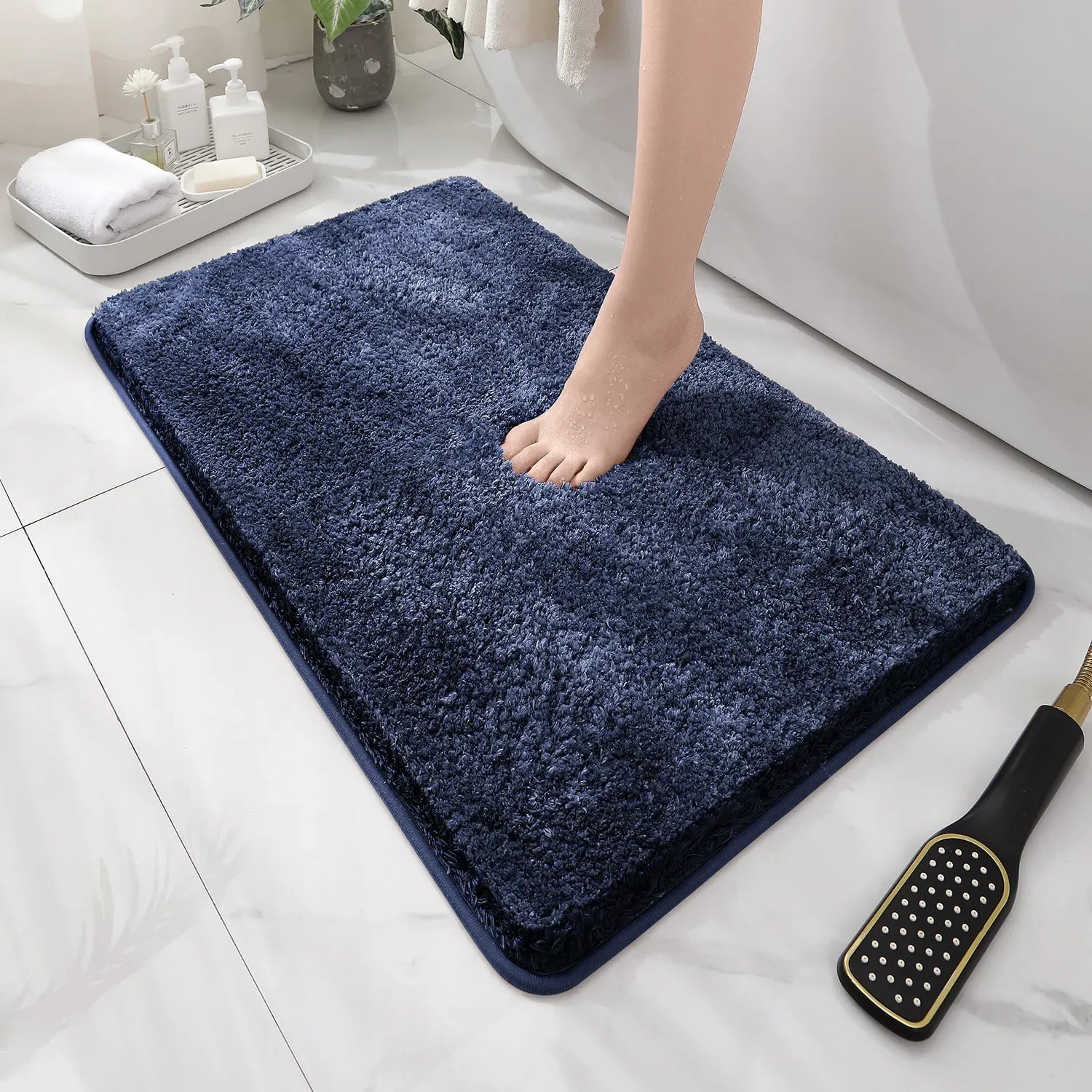 Rounded and thickened bathroom floor mat, bathtub absorbent mat, plush material, anti slip foot mat, entrance door mat, bathroom