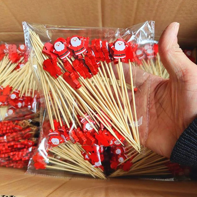 50/100pcs Christmas Fruit Sticks Disposable Bamboo Sticks Snowflake Christmas Tree Elk Santa Claus Snowman Sticks Xmas Ornaments