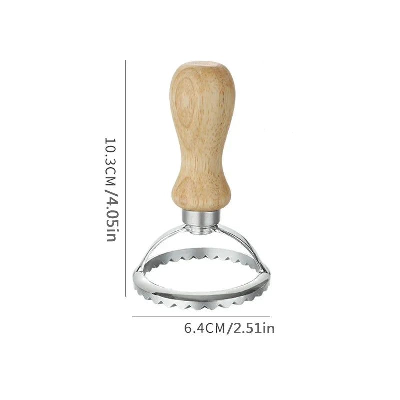 Manual Pasta Cookie Molds Ravioli Cutter Cookie Press Mold with Wooden Handle Kitchen Baking Tool for Dumplings Lasagna Pierogi