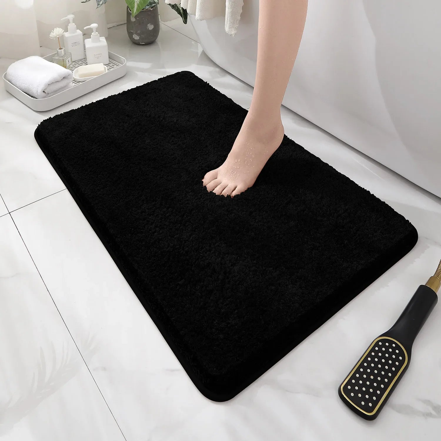 Rounded and thickened bathroom floor mat, bathtub absorbent mat, plush material, anti slip foot mat, entrance door mat, bathroom